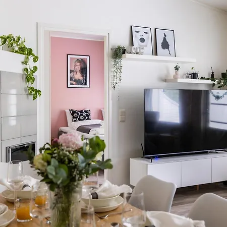 Arctic Blush Apartment Rovaniemi